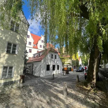 Liboria I Wohnen Im Denkmal Augsburgs דירה *